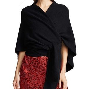 Black cashmere White + Warren body wrap